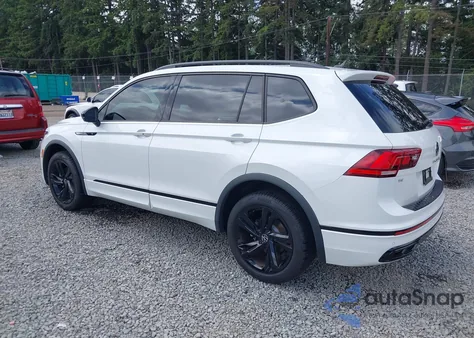 2024 Volkswagen Tiguan Se R-Line Black z USA, uszkodzony, nr VIN 3VV8B7AX7RM202198